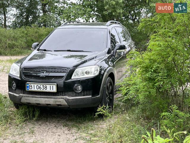 Черный Шевроле Каптива, объемом двигателя 2.4 л и пробегом 250 тыс. км за 8100 $, фото 6 на Automoto.ua