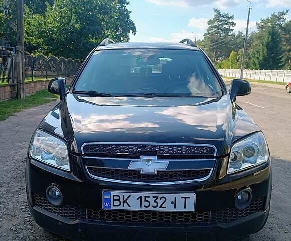 Чорний Шевроле Каптіва, об'ємом двигуна 1.99 л та пробігом 293 тис. км за 5500 $, фото 4 на Automoto.ua