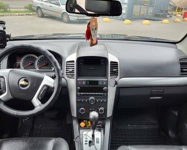Шевроле Каптива 2007 в Хмельницком на Automoto.ua Черный Шевроле Каптива, объемом двигателя 3.2 л и пробегом 175 тыс. км за 8300 $, фото 11 на Automoto.ua