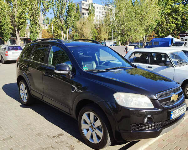 Черный Шевроле Каптива, объемом двигателя 2 л и пробегом 259 тыс. км за 6000 $, фото 2 на Automoto.ua