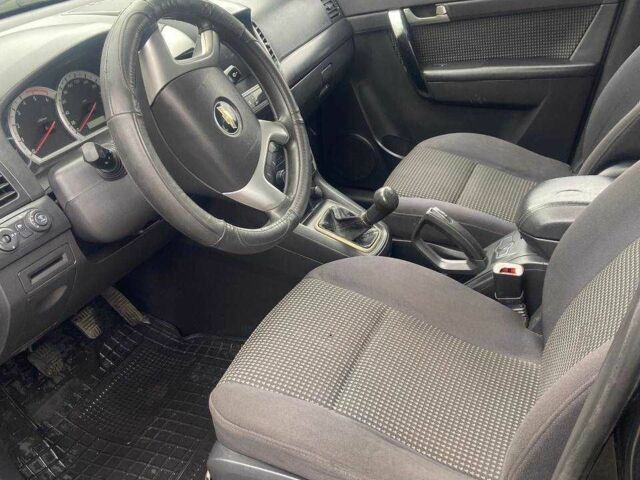 Шевроле Каптіва 2007 у Запоріжжя на Automoto.ua Чорний Шевроле Каптіва, об'ємом двигуна 2 л та пробігом 285 тис. км за 4100 $, фото 1 на Automoto.ua