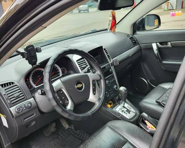 Шевроле Каптива 2007 в Хмельницком на Automoto.ua Черный Шевроле Каптива, объемом двигателя 3.2 л и пробегом 175 тыс. км за 8300 $, фото 9 на Automoto.ua