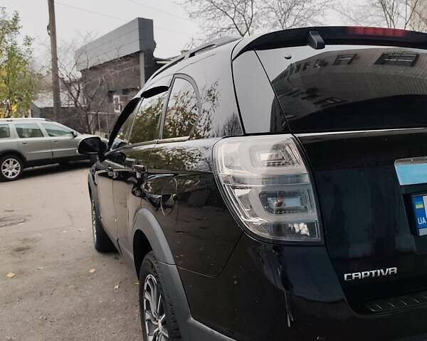 Чорний Шевроле Каптіва, об'ємом двигуна 2.41 л та пробігом 159 тис. км за 8900 $, фото 7 на Automoto.ua