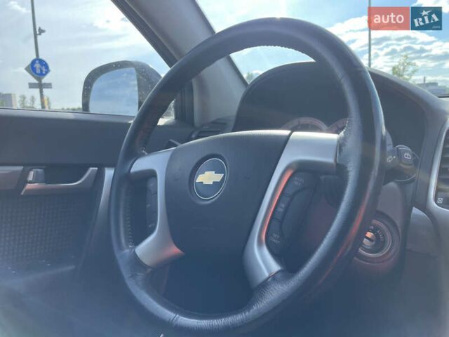 Чорний Шевроле Каптіва, об'ємом двигуна 2 л та пробігом 143 тис. км за 4850 $, фото 13 на Automoto.ua