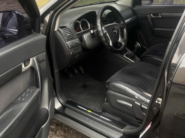 Шевроле Каптива 2007 в Сумах на Automoto.ua Черный Шевроле Каптива, объемом двигателя 2.4 л и пробегом 185 тыс. км за 8000 $, фото 7 на Automoto.ua