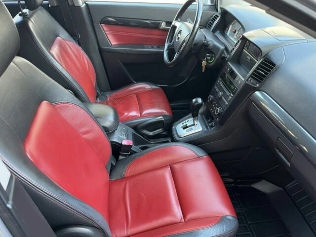 Чорний Шевроле Каптіва, об'ємом двигуна 2 л та пробігом 214 тис. км за 3900 $, фото 7 на Automoto.ua