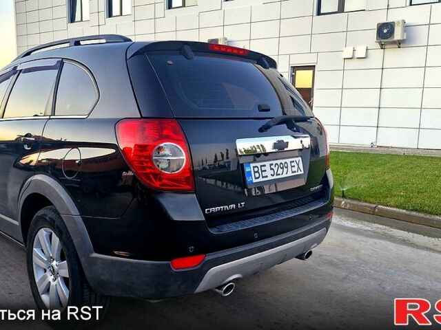 Черный Шевроле Каптива, объемом двигателя 3.2 л и пробегом 260 тыс. км за 7800 $, фото 3 на Automoto.ua