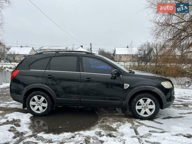 Чорний Шевроле Каптіва, об'ємом двигуна 1.99 л та пробігом 308 тис. км за 8200 $, фото 3 на Automoto.ua