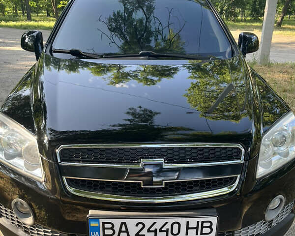 Чорний Шевроле Каптіва, об'ємом двигуна 2.41 л та пробігом 262 тис. км за 7200 $, фото 1 на Automoto.ua