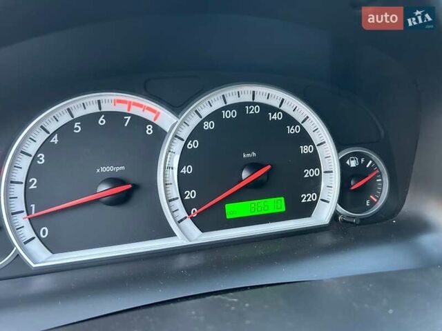 Чорний Шевроле Каптіва, об'ємом двигуна 2.41 л та пробігом 90 тис. км за 7500 $, фото 9 на Automoto.ua