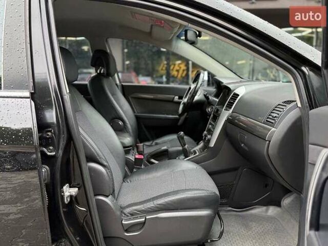 Черный Шевроле Каптива, объемом двигателя 2.41 л и пробегом 184 тыс. км за 8900 $, фото 20 на Automoto.ua