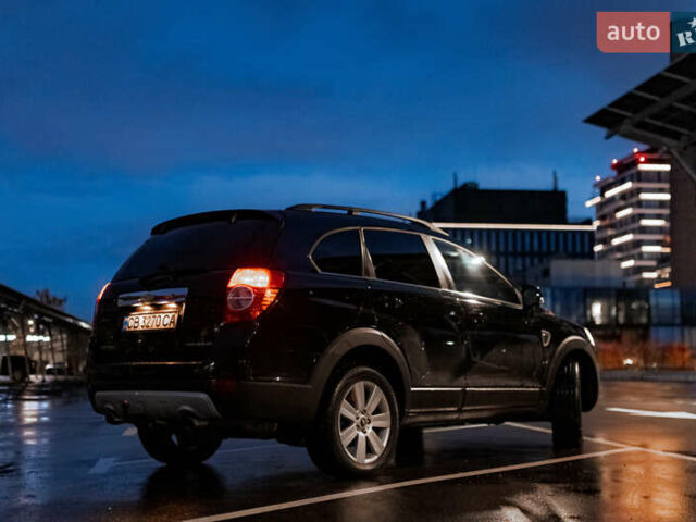 Черный Шевроле Каптива, объемом двигателя 2 л и пробегом 216 тыс. км за 8500 $, фото 4 на Automoto.ua