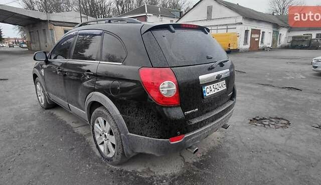 Черный Шевроле Каптива, объемом двигателя 2.4 л и пробегом 247 тыс. км за 5650 $, фото 6 на Automoto.ua