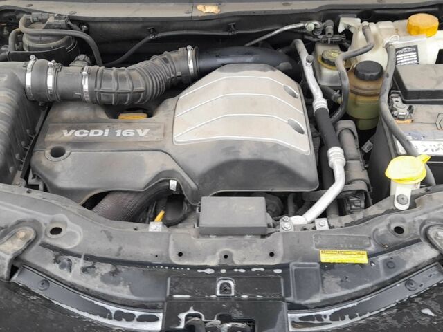 Черный Шевроле Каптива, объемом двигателя 2 л и пробегом 79 тыс. км за 7999 $, фото 18 на Automoto.ua