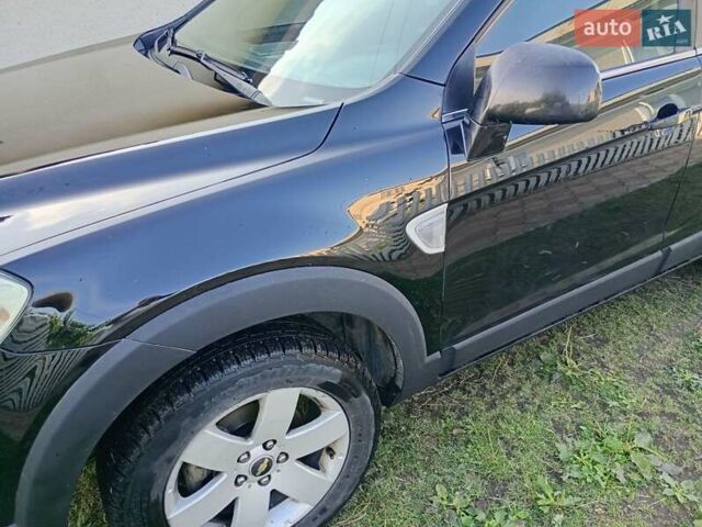 Черный Шевроле Каптива, объемом двигателя 2.4 л и пробегом 298 тыс. км за 7200 $, фото 15 на Automoto.ua