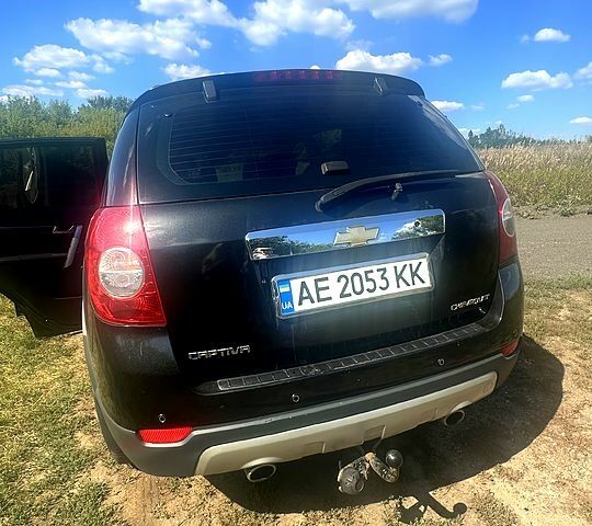 Чорний Шевроле Каптіва, об'ємом двигуна 2.4 л та пробігом 100 тис. км за 9500 $, фото 3 на Automoto.ua
