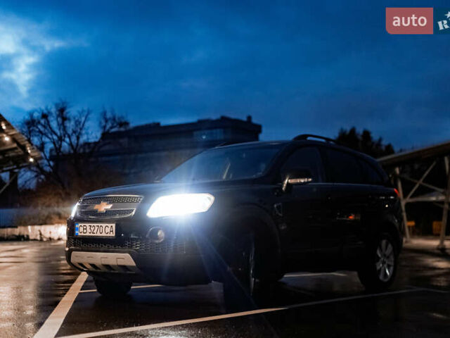 Черный Шевроле Каптива, объемом двигателя 2 л и пробегом 216 тыс. км за 8500 $, фото 5 на Automoto.ua