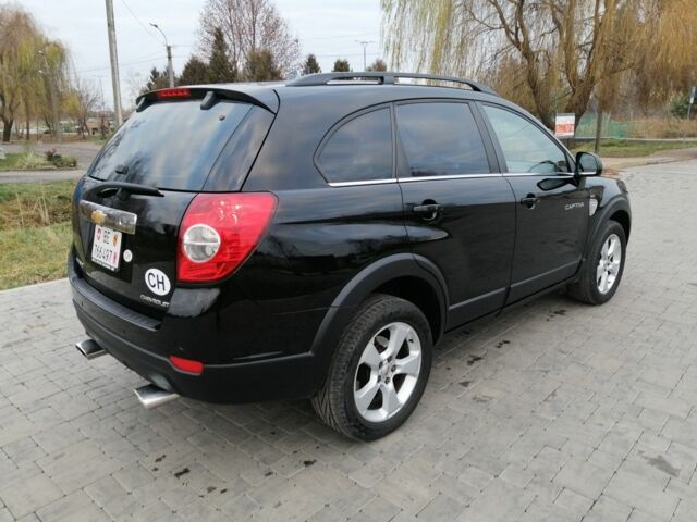 Чорний Шевроле Каптіва, об'ємом двигуна 0 л та пробігом 212 тис. км за 9450 $, фото 4 на Automoto.ua