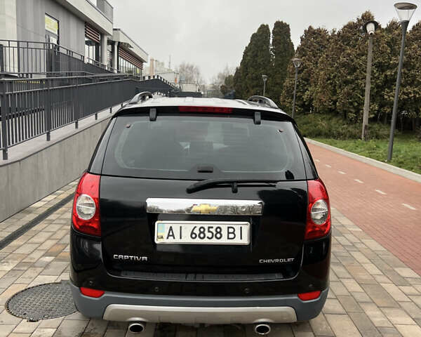 Черный Шевроле Каптива, объемом двигателя 3.2 л и пробегом 220 тыс. км за 6700 $, фото 6 на Automoto.ua