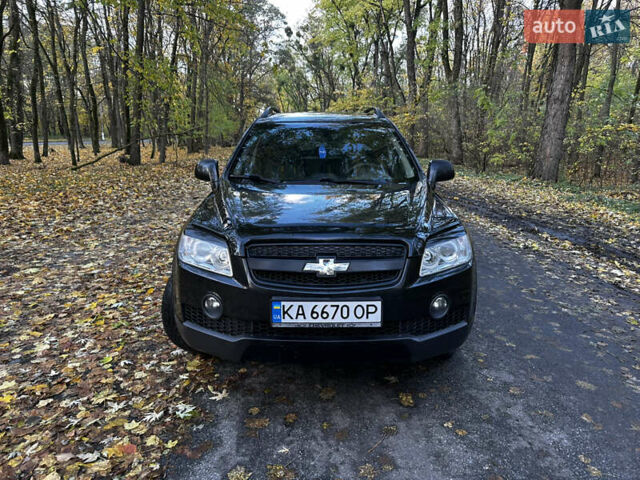 Черный Шевроле Каптива, объемом двигателя 2.4 л и пробегом 205 тыс. км за 8000 $, фото 17 на Automoto.ua