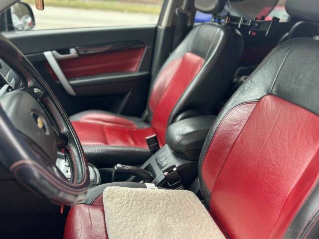 Черный Шевроле Каптива, объемом двигателя 2 л и пробегом 177 тыс. км за 9500 $, фото 8 на Automoto.ua