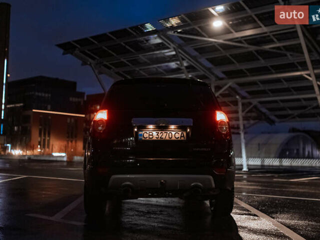 Черный Шевроле Каптива, объемом двигателя 2 л и пробегом 216 тыс. км за 8500 $, фото 10 на Automoto.ua