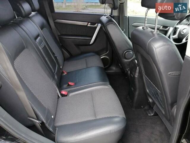 Чорний Шевроле Каптіва, об'ємом двигуна 2 л та пробігом 212 тис. км за 9450 $, фото 55 на Automoto.ua