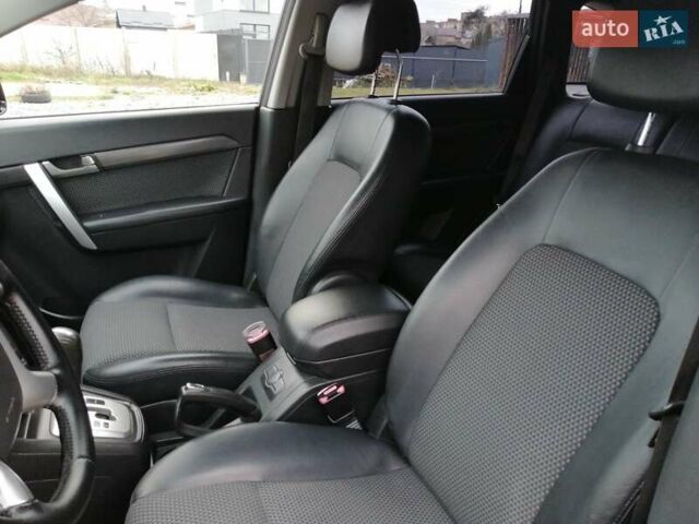 Чорний Шевроле Каптіва, об'ємом двигуна 2 л та пробігом 212 тис. км за 9450 $, фото 32 на Automoto.ua