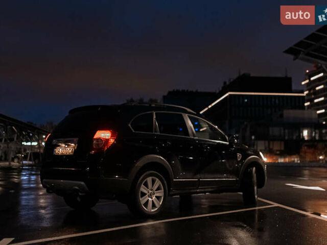 Черный Шевроле Каптива, объемом двигателя 2 л и пробегом 216 тыс. км за 8500 $, фото 9 на Automoto.ua