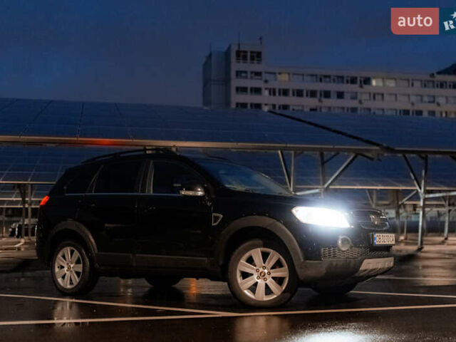 Черный Шевроле Каптива, объемом двигателя 2 л и пробегом 216 тыс. км за 8500 $, фото 6 на Automoto.ua