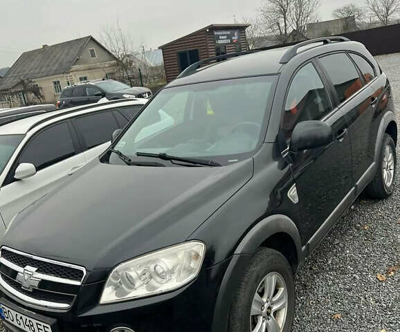 Черный Шевроле Каптива, объемом двигателя 1.99 л и пробегом 242 тыс. км за 7000 $, фото 2 на Automoto.ua