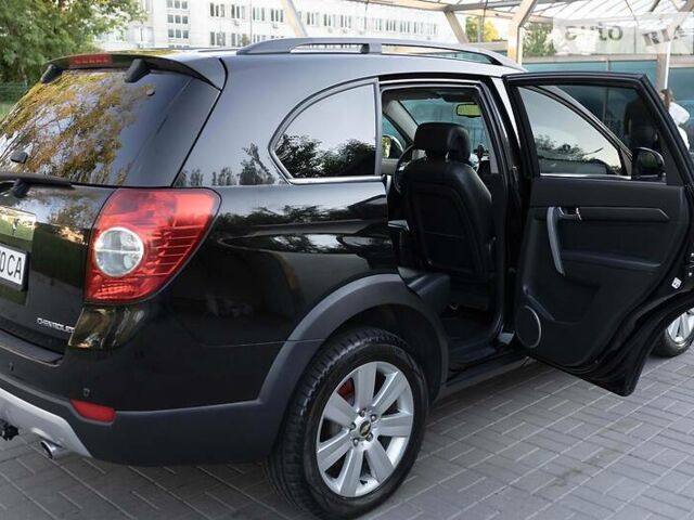 Черный Шевроле Каптива, объемом двигателя 2 л и пробегом 216 тыс. км за 8500 $, фото 36 на Automoto.ua