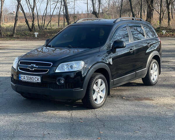 Черный Шевроле Каптива, объемом двигателя 1.99 л и пробегом 240 тыс. км за 10450 $, фото 6 на Automoto.ua