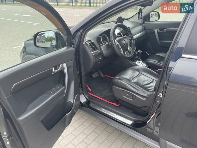Черный Шевроле Каптива, объемом двигателя 2.41 л и пробегом 213 тыс. км за 7700 $, фото 14 на Automoto.ua