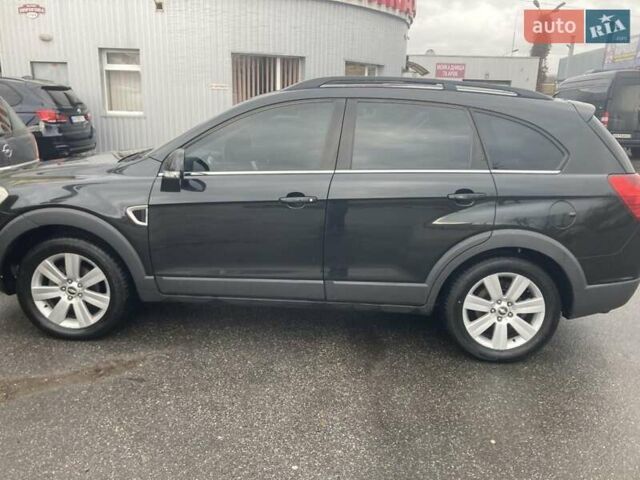 Чорний Шевроле Каптіва, об'ємом двигуна 2.4 л та пробігом 153 тис. км за 8000 $, фото 3 на Automoto.ua