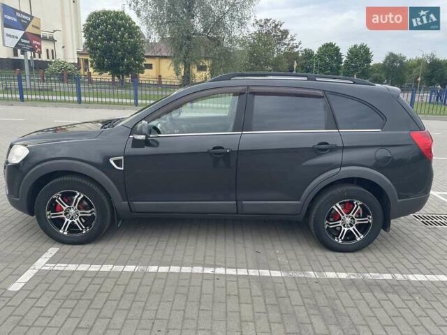 Черный Шевроле Каптива, объемом двигателя 2.41 л и пробегом 213 тыс. км за 7700 $, фото 8 на Automoto.ua
