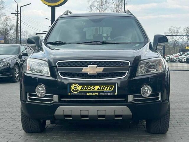 Черный Шевроле Каптива, объемом двигателя 2 л и пробегом 177 тыс. км за 9500 $, фото 1 на Automoto.ua