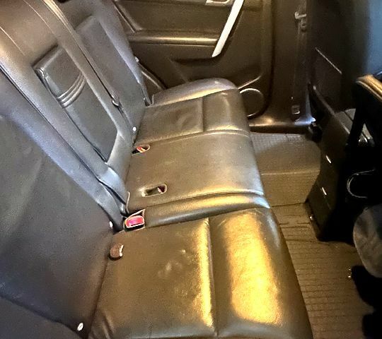 Чорний Шевроле Каптіва, об'ємом двигуна 2.4 л та пробігом 100 тис. км за 9500 $, фото 8 на Automoto.ua