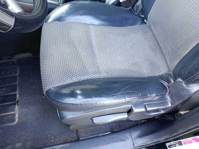 Чорний Шевроле Каптіва, об'ємом двигуна 2.4 л та пробігом 298 тис. км за 6500 $, фото 9 на Automoto.ua