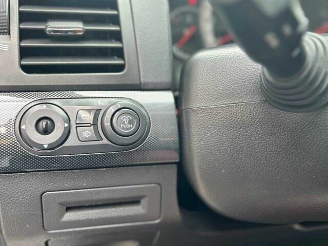 Черный Шевроле Каптива, объемом двигателя 2 л и пробегом 177 тыс. км за 9500 $, фото 10 на Automoto.ua