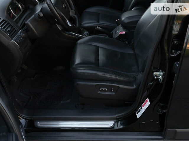 Черный Шевроле Каптива, объемом двигателя 2 л и пробегом 216 тыс. км за 8500 $, фото 29 на Automoto.ua