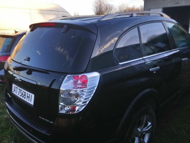 Черный Шевроле Каптива, объемом двигателя 2 л и пробегом 250 тыс. км за 5000 $, фото 1 на Automoto.ua