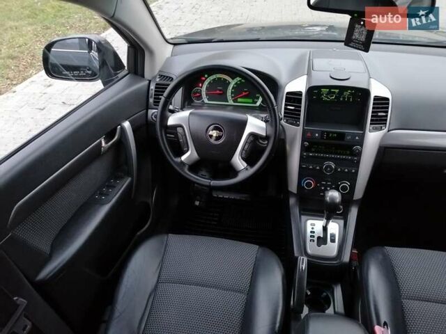 Чорний Шевроле Каптіва, об'ємом двигуна 2 л та пробігом 212 тис. км за 9450 $, фото 61 на Automoto.ua