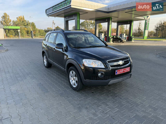 Черный Шевроле Каптива, объемом двигателя 2 л и пробегом 176 тыс. км за 10750 $, фото 12 на Automoto.ua