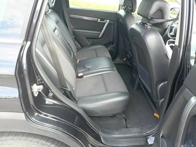 Черный Шевроле Каптива, объемом двигателя 2.4 л и пробегом 215 тыс. км за 7500 $, фото 8 на Automoto.ua