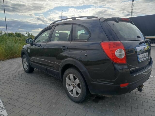 Черный Шевроле Каптива, объемом двигателя 2.4 л и пробегом 215 тыс. км за 7500 $, фото 14 на Automoto.ua