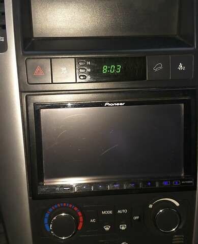 Черный Шевроле Каптива, объемом двигателя 2.4 л и пробегом 280 тыс. км за 7100 $, фото 1 на Automoto.ua