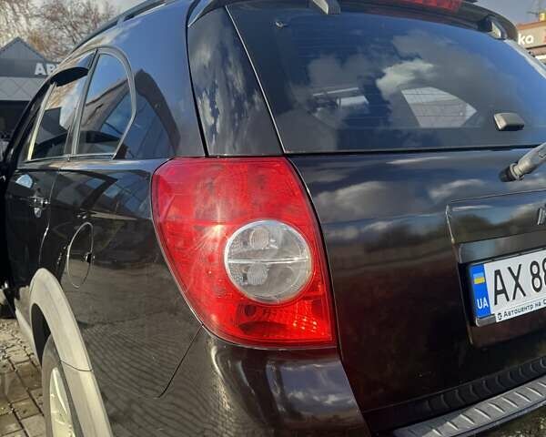 Черный Шевроле Каптива, объемом двигателя 2.41 л и пробегом 240 тыс. км за 7500 $, фото 8 на Automoto.ua