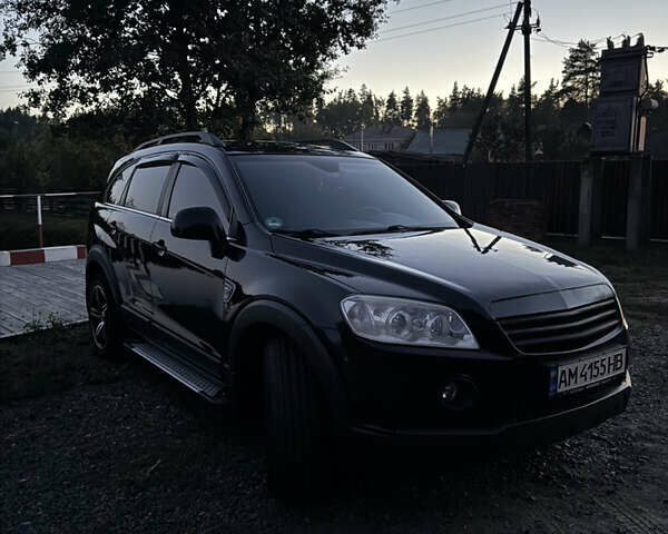 Чорний Шевроле Каптіва, об'ємом двигуна 2 л та пробігом 299 тис. км за 7150 $, фото 4 на Automoto.ua