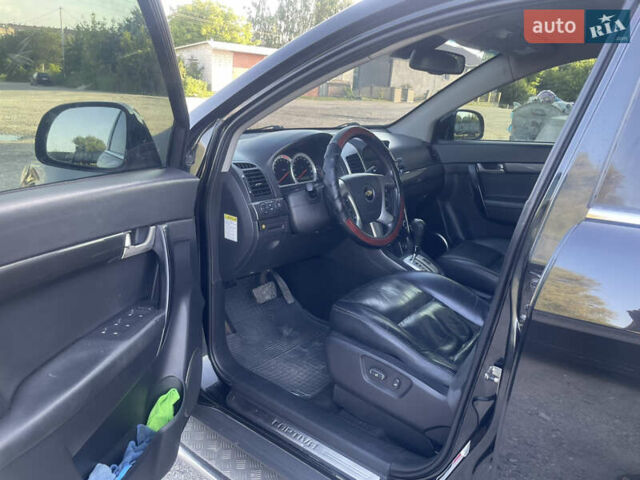 Черный Шевроле Каптива, объемом двигателя 3.2 л и пробегом 223 тыс. км за 9200 $, фото 16 на Automoto.ua